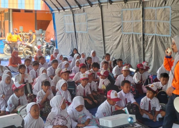 BPBD Kota Batu Kenalkan Mitigasi Bencana kepada Siswa SD, Ajarkan Cara Selamatkan Diri