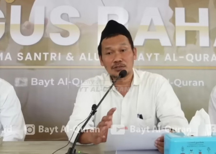 Mukjizat Al-Qur’an Tidak Sekadar Memukau Mata, Gus Baha Jelaskan Bedanya dengan Tongkat Nabi Musa