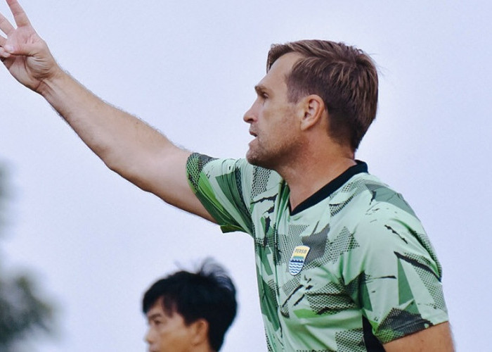 Persib vs Persija Kian Dekat, Tolic Ungkap Alasan Pemain Tak Perlu Motivasi Tambahan