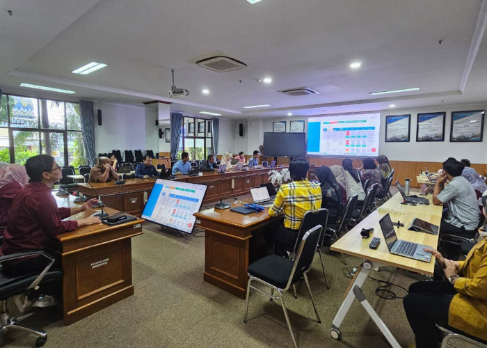 FIA UB Gelar FGD Manajemen Risiko melalui Aplikasi SEMAR