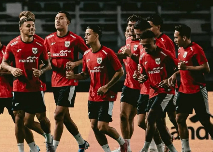 Kluivert Gabungkan Pemain Klub Super League dan Klub LN untuk Perkuat Timnas Hadapi Arab Saudi dan Iraq