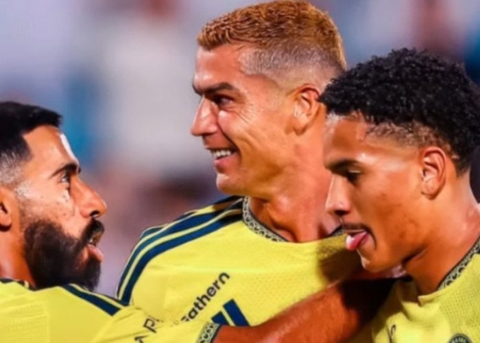 Cristiano Ronaldo Makin Dekat 1.000 Gol Usai Bantu Al Nassr Hancurkan Al Riyadh
