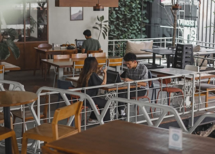 Nugas Sambil Ngopi? Ini Dia 9 Rekomendasi Tempat Ngopi yang Cocok Buat Nugas!