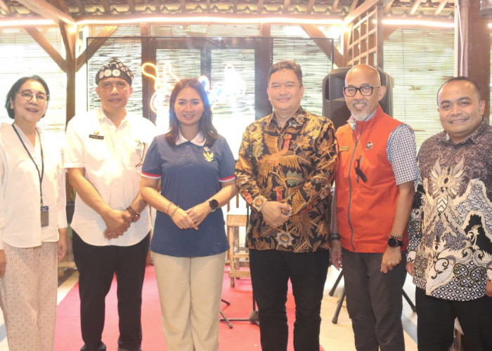 Sambut Libur Lebaran 2026, Wamenpar Ni Luh Puspa Pantau Kesiapan Destinasi Wisata di Kabupaten Malang