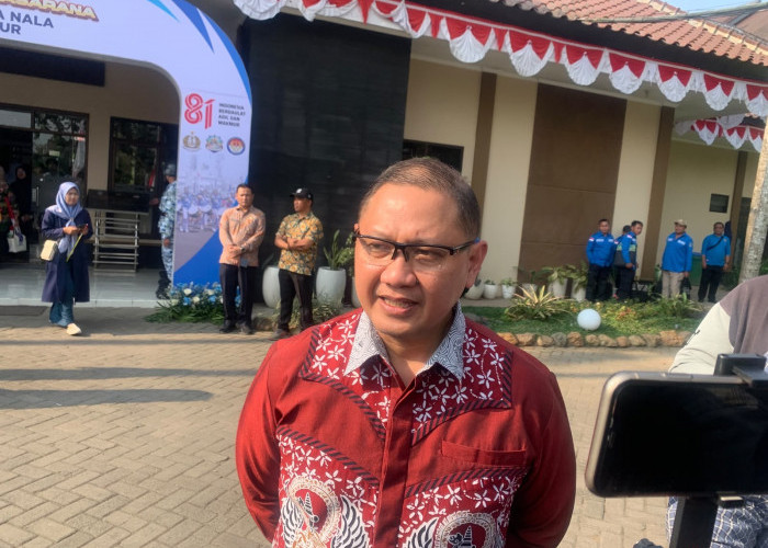 Guru Sudah Mengajar tapi Belum Diangkat, Disdik Jatim Masih Tunggu SK Pusat