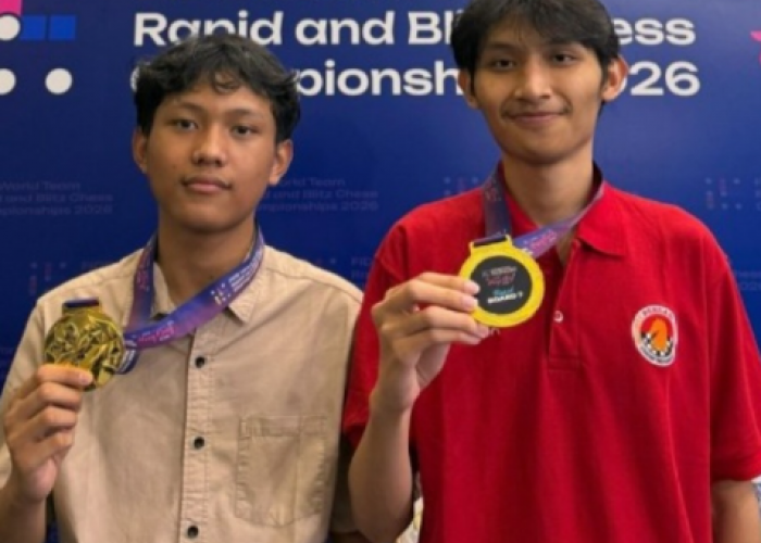 Nayaka Budidharma dan Arjuna Satria Pamungkas Sabet Emas Best Board di Kejuaraan Catur Dunia 2026