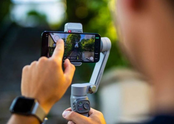 Kabar Baik bagi Content Creator, Ini Rekomendasi HP Kamera Stabilizer Terbaik 2026