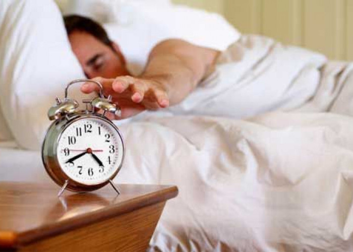 9 Risiko Sleep Call Saat Tidur Malam dan Tips Agar Lebih Aman.dan Nyaman