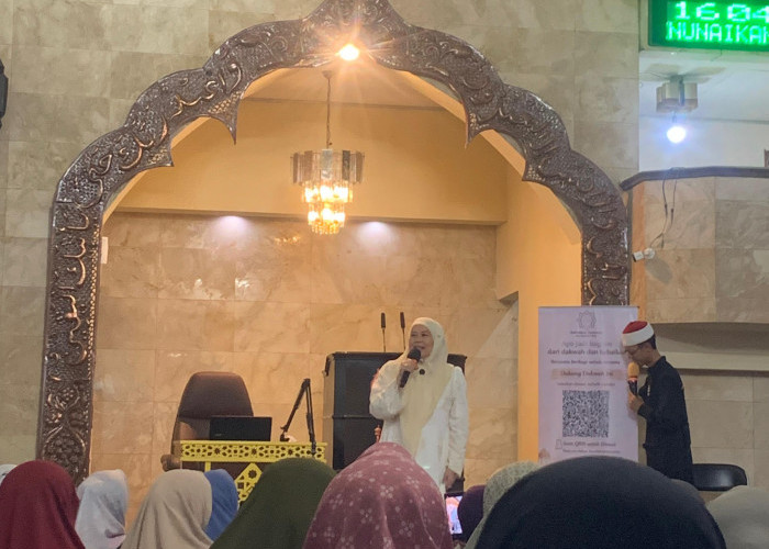 Kajian 'Mertua dan Menantu Tanpa Drama', Dewi Yull: Menantu Titipan Allah, Jangan Ikut Campur Berlebihan