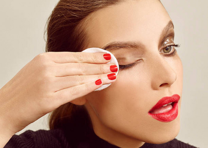 Mengenal 9 Jenis Makeup Remover dan Fungsinya agar Tak Salah Pilih Sesuai Jenis Kulit dan Makeup