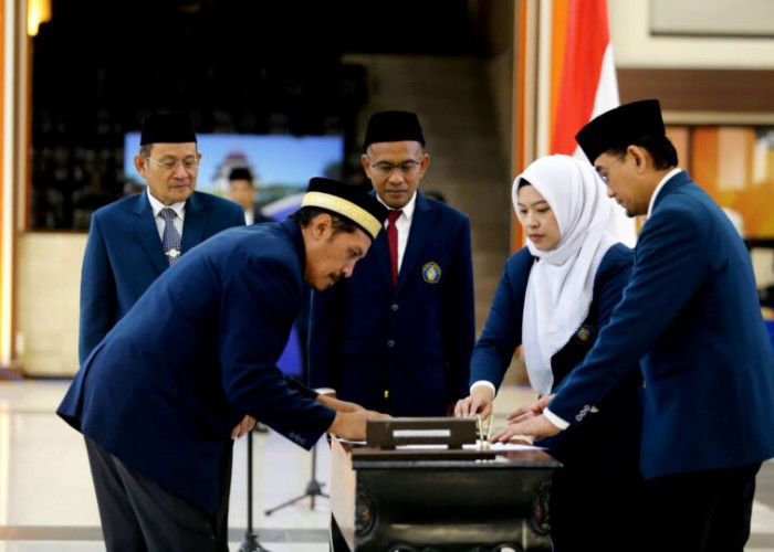 Dilantik jadi Dekan FISIP UB, Imron Rozuli Punya Kata Kunci: Perubahan