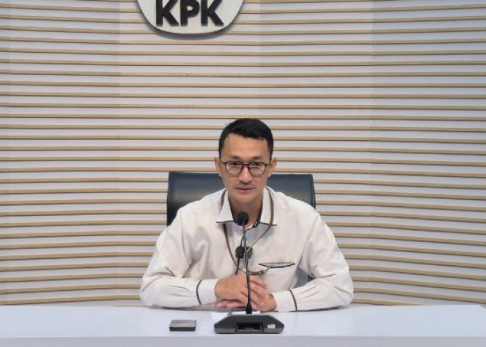 KPK Panggil Anggota DPRD Kota Mojokerto Rufis Bahrudin dalam Kasus Kuota Haji