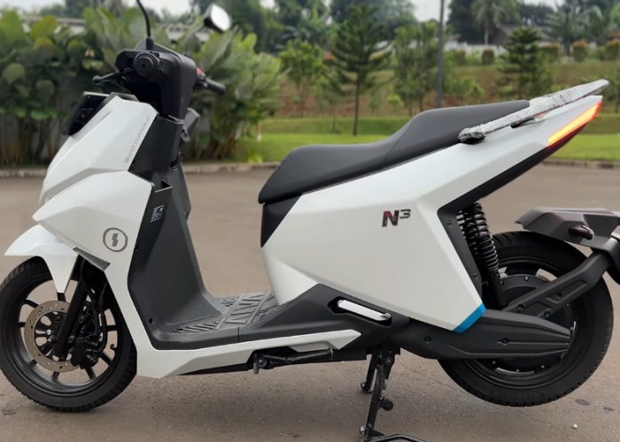 Polytron Fox-R vs ALVA N3, Mana Motor Listrik yang Lebih Cocok untuk Mobilitas Harian?