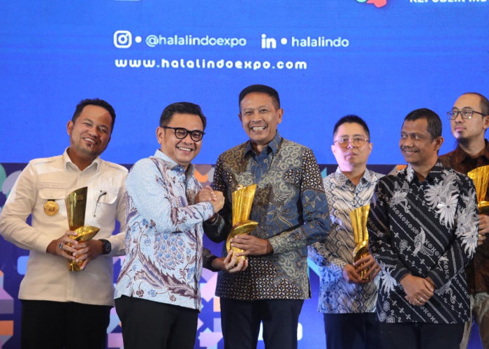 Kota Malang Raih Penghargaan Indonesia Halal Award 2025, Bukti Komitmen Pemkot Bangun Ekosistem Industri Halal