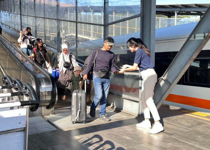 Diskon Tiket KA 30 Persen Ludes! Lebih dari 17 Ribu Penumpang Berangkat dari Stasiun Malang Saat Nataru 2025