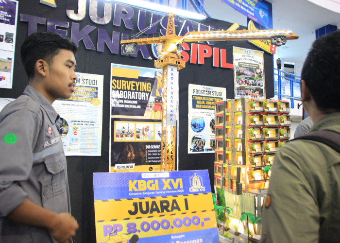 Sangat Detail, Akurat, 'Tahan Gempa'! Miniatur Gedung Karya Mahasiswa Polinema Sedot Perhatian di Expo PBL