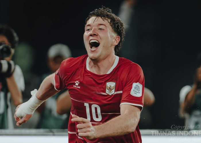 Di Hadapan Media Belanda, Ole Romeny Soroti Fanatisme Suporter Timnas Indonesia