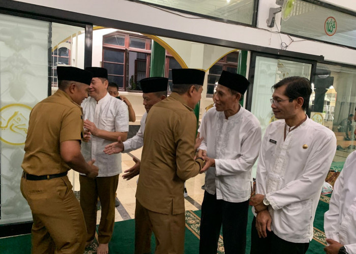 36 ASN Pemkot Malang Diberangkatkan Haji, Wali Kota Wahyu Hidayat Titip Doa untuk Kota