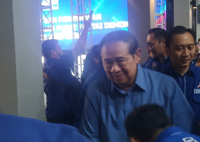 SBY Pertimbangkan Langkah Hukum soal Isu Ijazah Palsu Jokowi