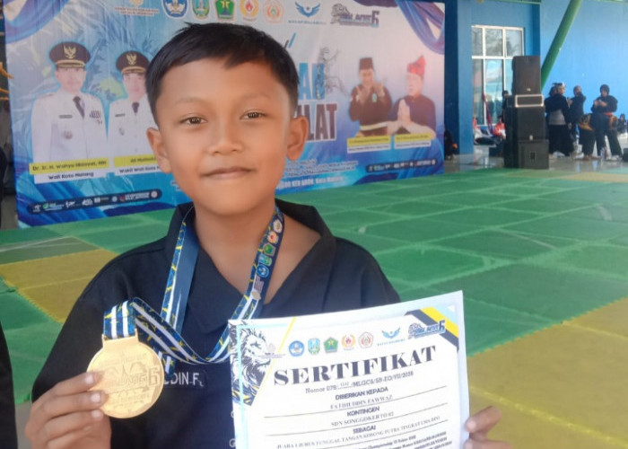 Siswa SDN Songgokerto 02 Juara di Ajang Pencak Silat Malang Championship 6 