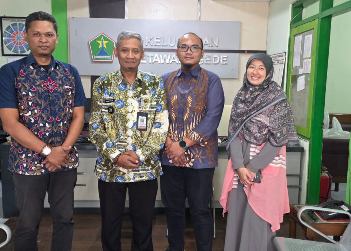 FEB Geliatkan Ekonomi Warga Ketawanggede melalui Pogram KLK dengan Fokus Digital Marketing dan Branding
