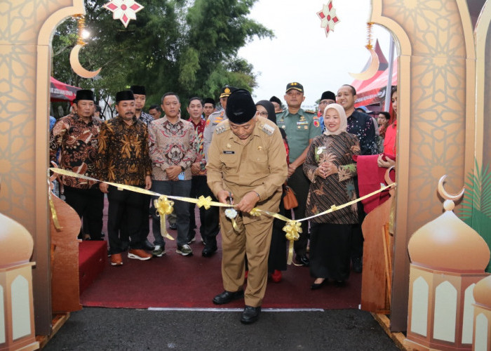 Pasar Lebaran Kabupaten Malang di Stadion Kanjuruhan untuk Antisipasi Lonjakan Bahan Pokok