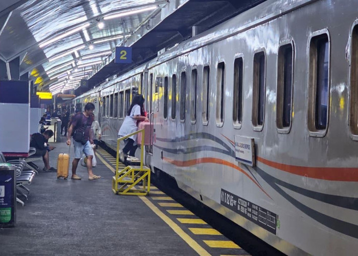 KAI Daop 8 Integrasikan 18 Stasiun dengan KA Commuter, Akses Transportasi Warga Jatim Kian Mudah