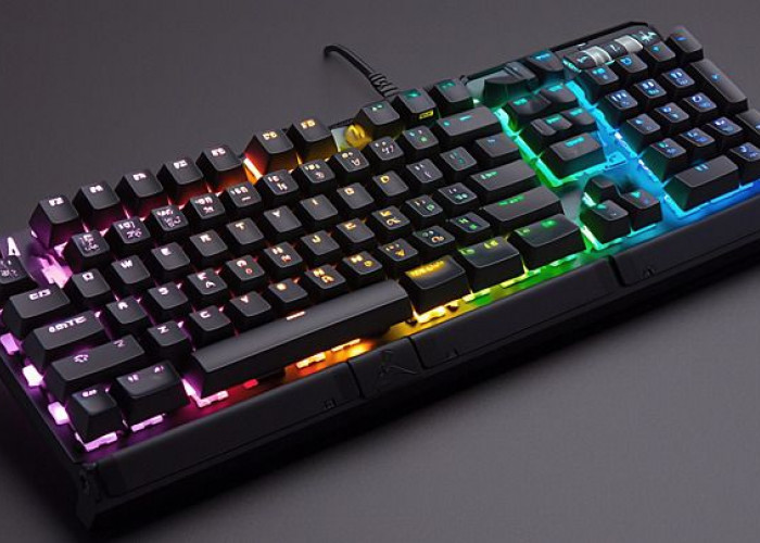 Ketukan Presisi: 9 Rekomendasi Keyboard Mechanical Terbaik 2025