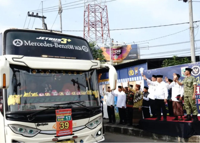 Tinggal 8 Jemaah Belum Berangkat! Pemberangkatan Haji Kabupaten Malang Hampir Rampung, 6 Kloter Sudah Meluncur