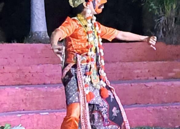 Para Maestro Topeng Tanah Air Hadir di Kembul Topeng #3 untuk Joged Sepuh