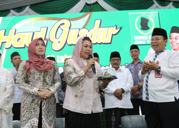 Haul ke-16 di Taman Bungkul Surabaya, Yenny Wahid: Gus Dur Milik Seluruh Umat Manusia
