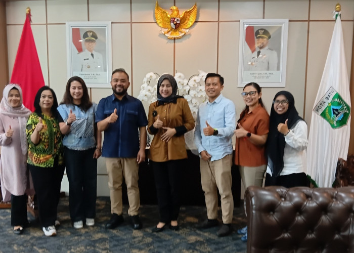 Panitia Kartini Power Run Audiensi ke Wawali, Mas Heli Surprised Ada Dialog Perempuan Profesional Inspiratif 