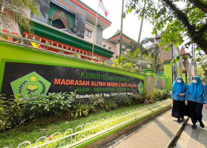 MAN 2 Kota Malang Masuk 20 Besar Sekolah Paling Berprestasi Nasional 2025 Versi Perpusnas