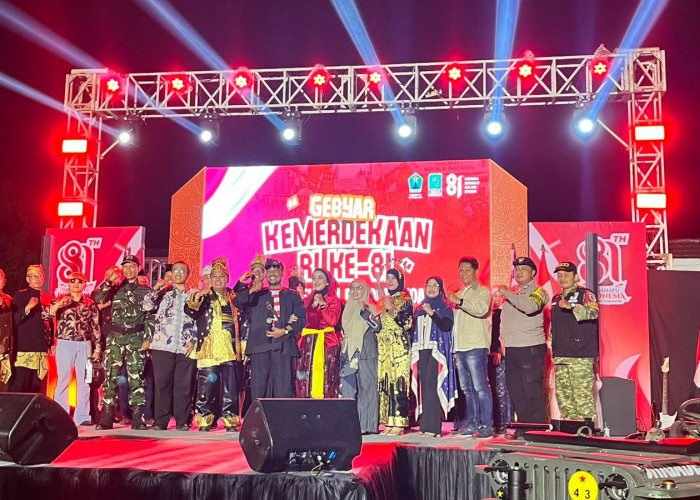 Pesta Rakyat RW 7 Sukun Pondok Indah Tampilkan Fashion Show Busana Adat hingga Pentas Seni Warga