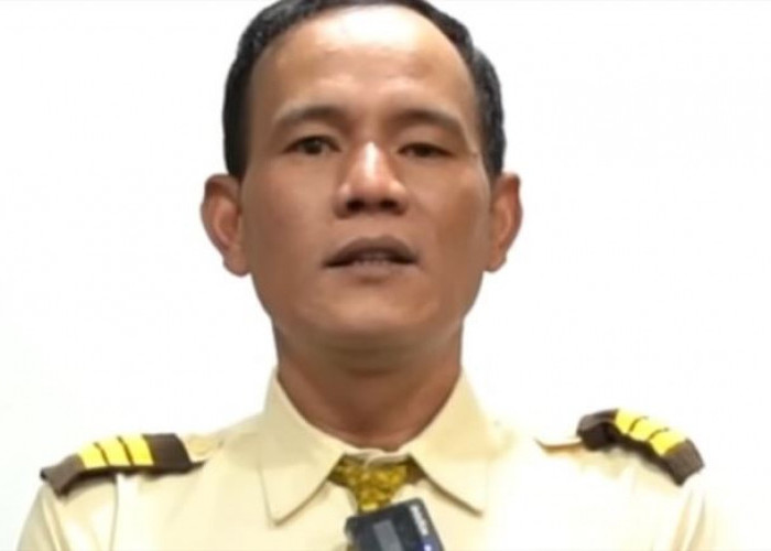 PO Rosalia Indah Pecat Sopir Bus yang Viral Ngebut di Bahu Jalan Tol dan Nyaris Tabrak Mobil  