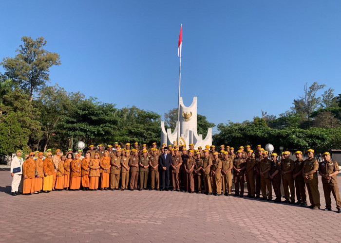 Hari Veteran Nasional, LVRI Kota Malang Tabur Bunga dan Ingatkan Generasi Muda soal Kemerdekaan