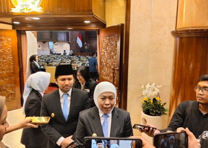 BMKG: 18 Perairan di Jatim Gelombang Tinggi hingga 2 Januari, Khofifah Minta Wisatawan Lebih Waspada