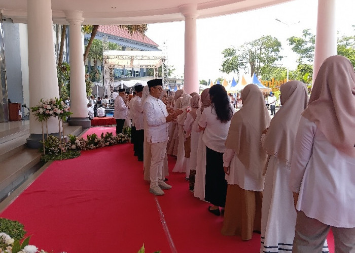 Sinergi dalam Tradisi: Ribuan ASN Pemkot Batu Gelar Halalbihalal di Hari Pertama Kerja