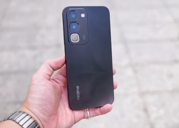 Realme C100X Resmi Hadir, HP Rp3 Jutaan dengan Baterai 8000 mAh. 