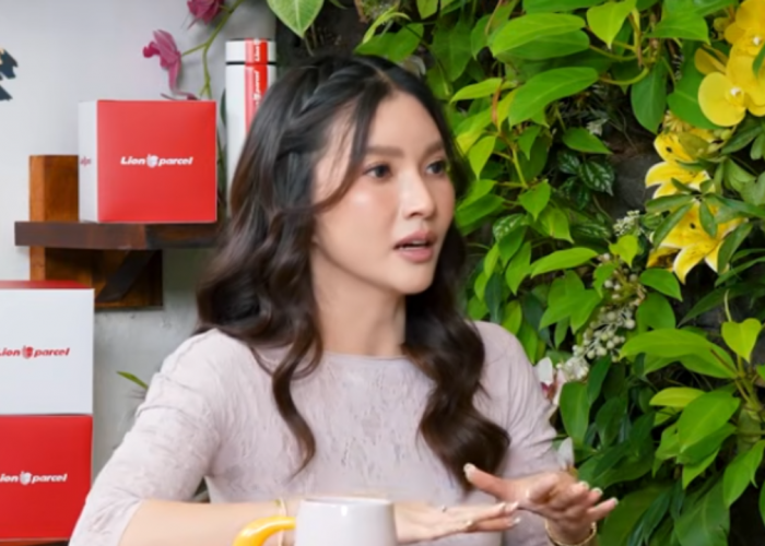 Menangis di Podcast Denny Sumargo, Sarwendah Bongkar Fakta Sebenarnya soal Gunung Kawi