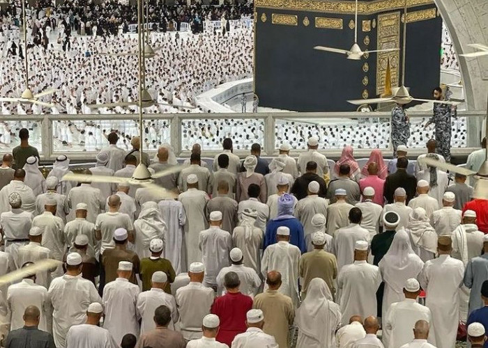 Arab Saudi Tetapkan Tarawih 10 Rakaat dan Witir 3 Rakaat di Masjidil Haram dan Nabawi Selama Ramadan 2026