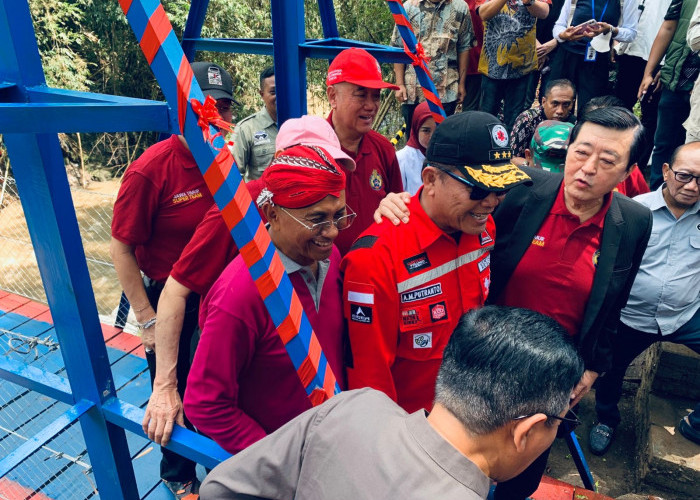 Jembatan PSMTI Polehan Diresmikan, Buka Akses Pendidikan dan Ekonomi Warga