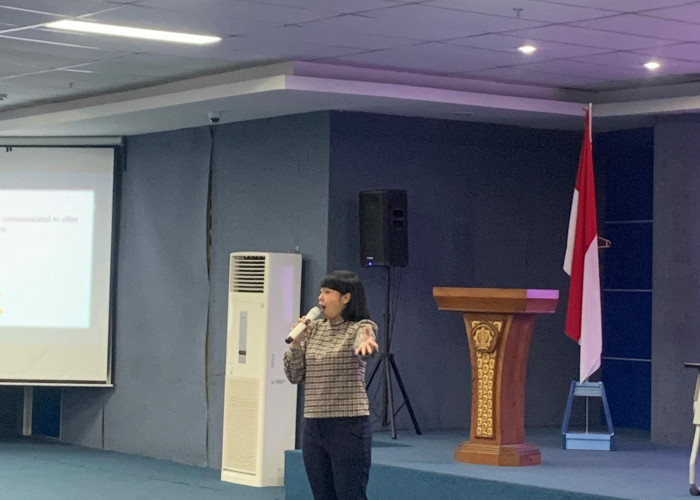 Bahas Professional Ethics di Industri Perhotelan, Polinema Hadirkan Manajer Grand Mercure Malang Mirama