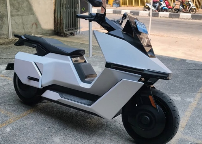 Omoway Omo X Meluncur di Indonesia, Motor Listrik Futuristis dengan Self Balance dan Adaptive Cruise Control