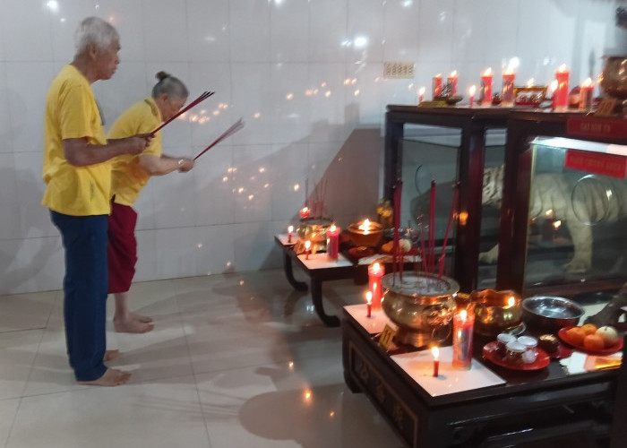 Keterbatasan Lahan, Imlek di Kota Batu Dilaksanakan Sederhana