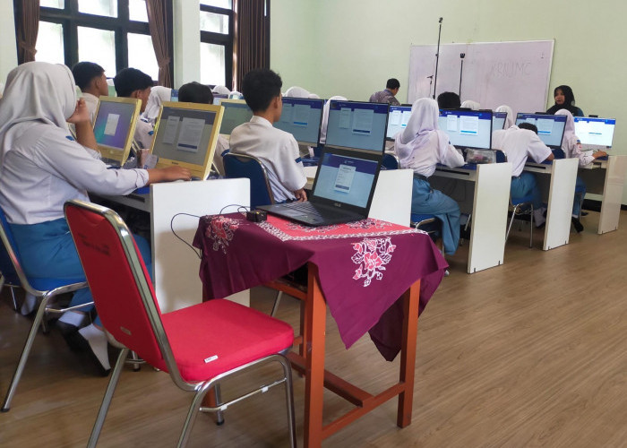 119 Sekolah di Kota Malang Serentak Gelar Tes Kemampuan Akademik, Dimulai dengan Bahasa Indonesia-Matematika