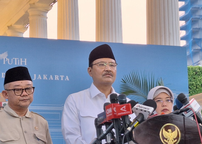 Isu Mark Up Sepatu Sekolah Rakyat Dibantah, Mensos: APBN Tak Bisa Diutak-Atik!