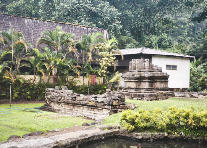 Menelusuri Candi Supo Songgoriti, Saksi Bisu Legenda Mpu Supo dan Sumber Air Panas