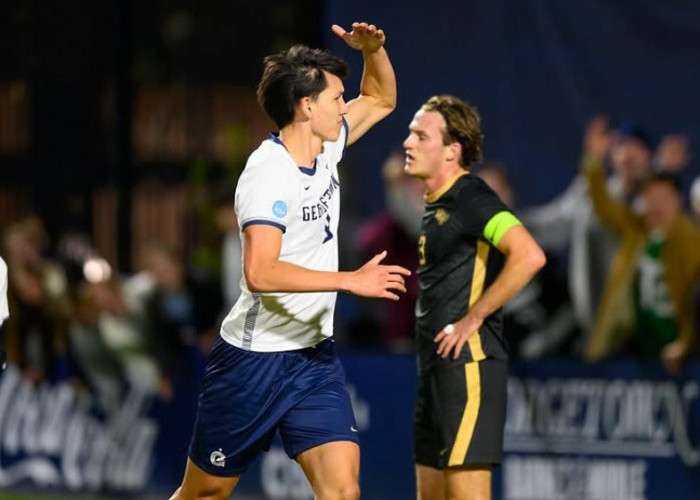 Mitchell Baker Cetak Brace di NCAA, Dua Gol dengan Cara Berbeda Bawa Georgetown Menang 3-0