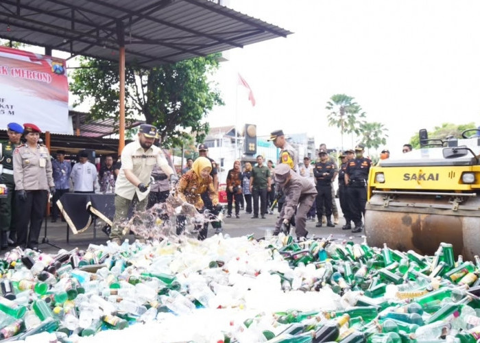 Barang Bukti Operasi Pekat Smeru 2025 di Kota Batu Dimusnahkan